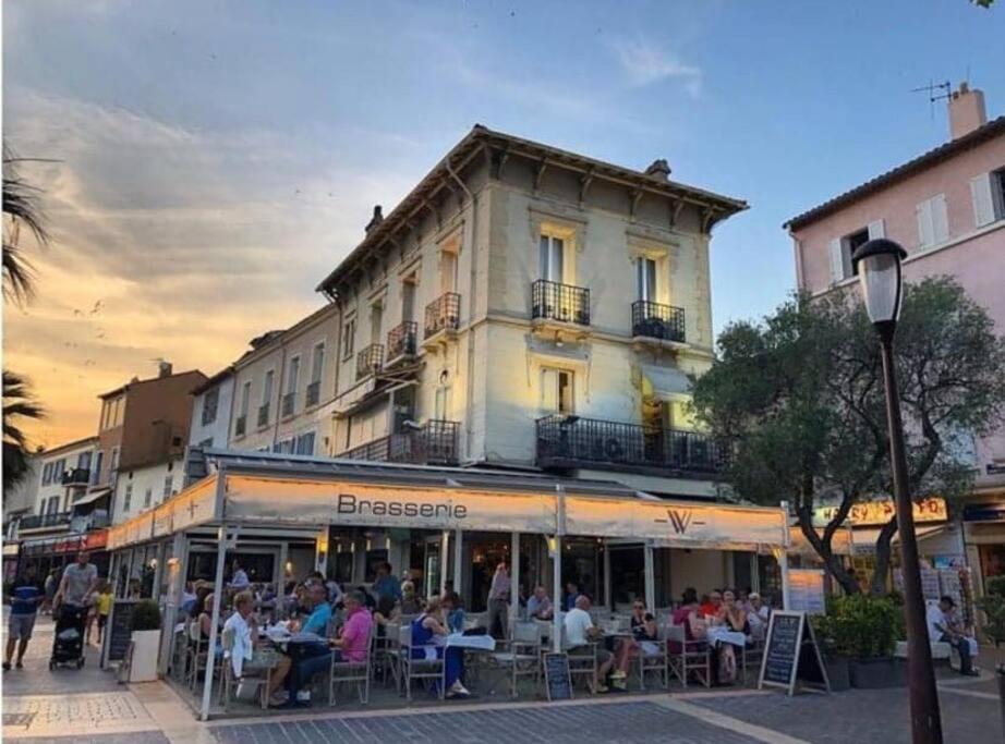 Proche Mer Et Centre Appart 2 Pieces Wifi&Clim Sainte-Maxime Eksteriør bilde